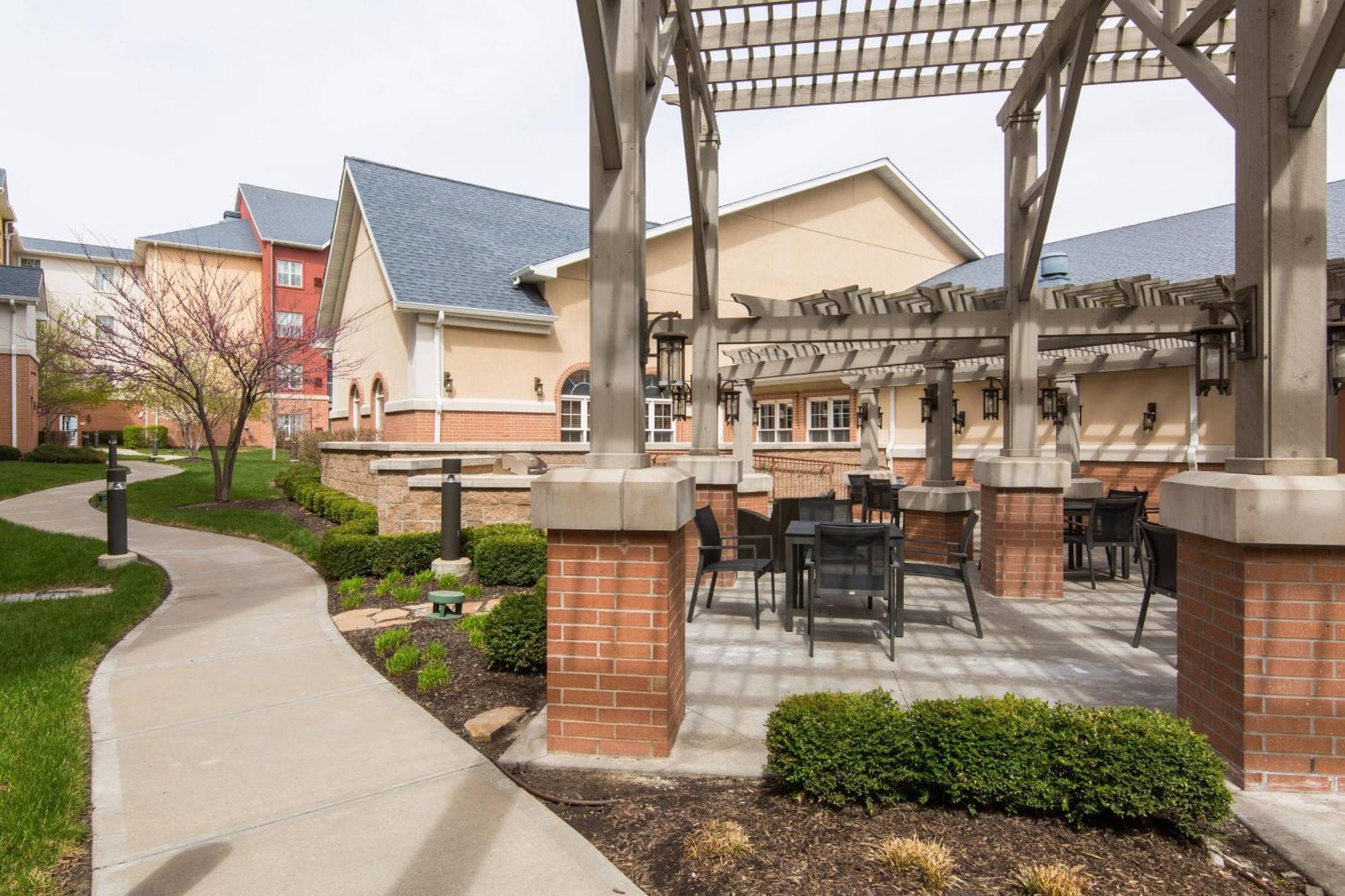 Residence Inn Kansas City Airport Eksteriør bilde