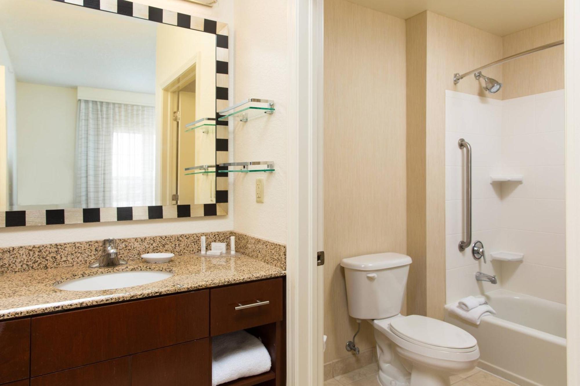 Residence Inn Kansas City Airport Eksteriør bilde